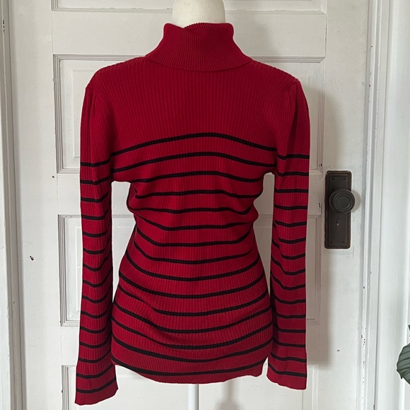 DKNY | Ribbed-Knit Striped Turtleneck Sweater - Picture 3 of 5
